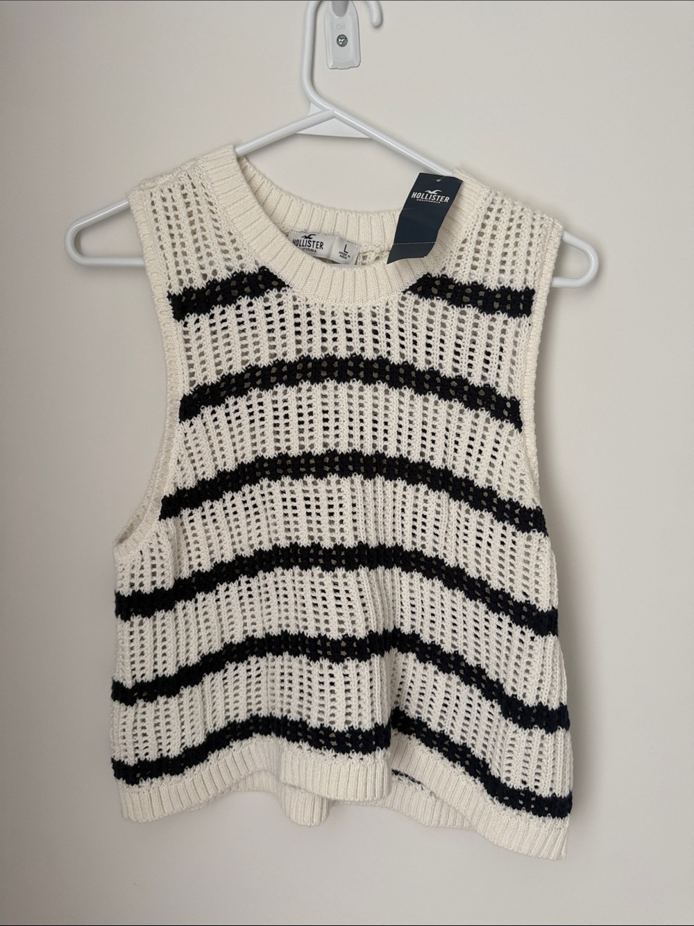 Hollister Cream Open-Knit Sleeveless Stripe Vest with Black Bands
